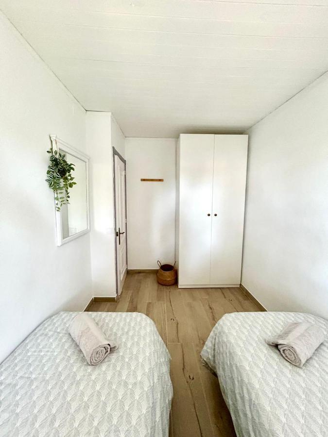 Menorca Chic Apartment Near Beach & Harbour กาลาเอนบอสช์ ภายนอก รูปภาพ