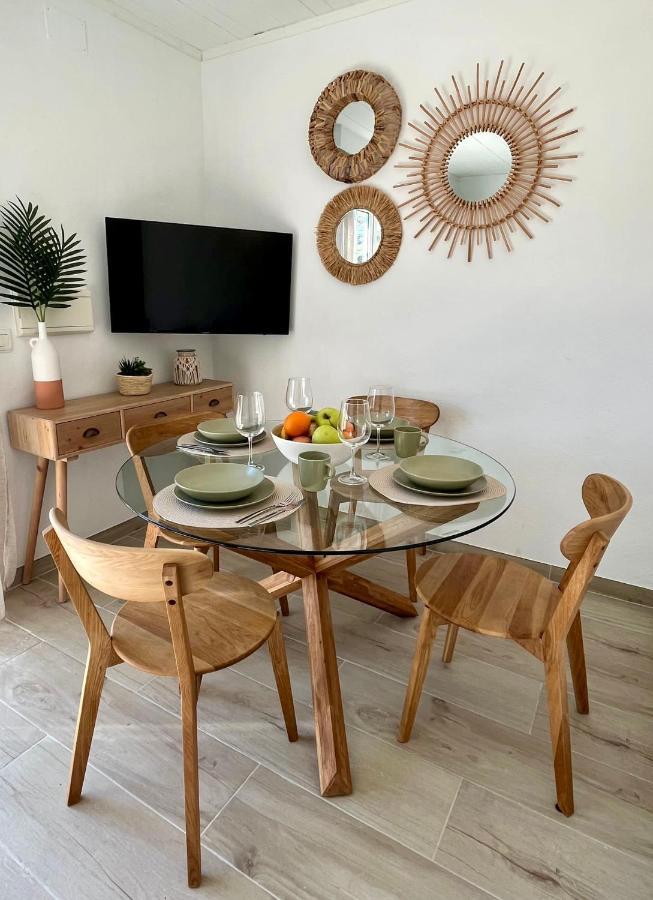 Menorca Chic Apartment Near Beach & Harbour กาลาเอนบอสช์ ภายนอก รูปภาพ